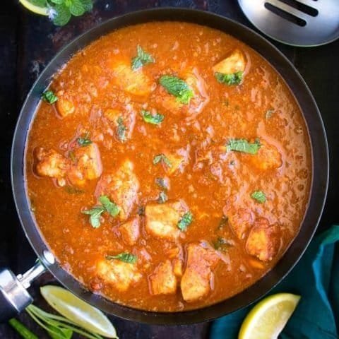 Spicy and tangy chicken curry cooked with vinegar